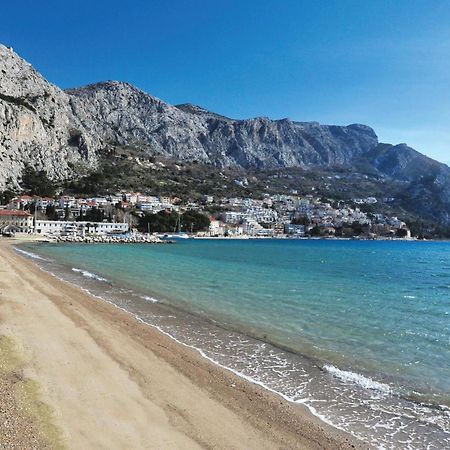 Gorgeous Apartment In Omis With House Sea View Kültér fotó